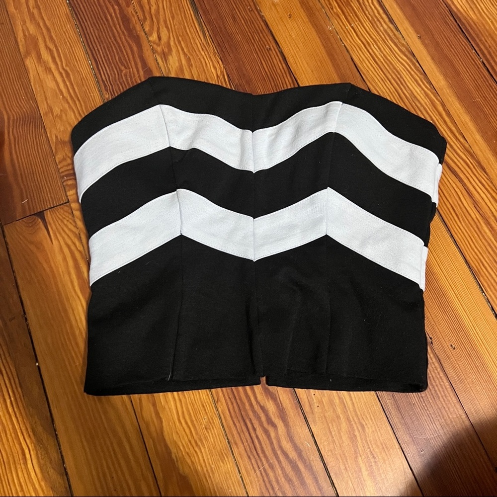 Black and white corset crop top size small